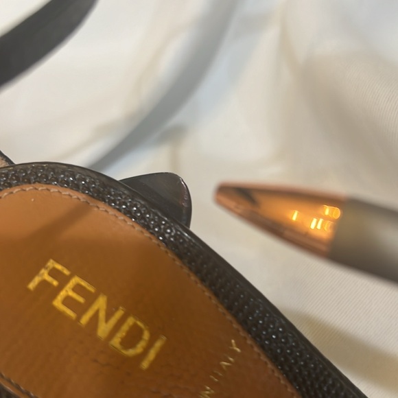 Fendi Dark Wash Denim Floral Leather Peep Toe Ankle Strap Sandals Size 37 is 6.5 - Picture 10 of 12